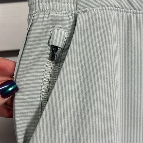 Athleta Brooklyn Textured Jogger Size 16 City Stripe - Picture 6 of 12